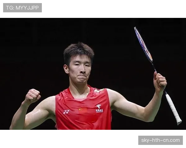 李诗沣训练间隙突然点外卖？这冠军私下画风咋变了...